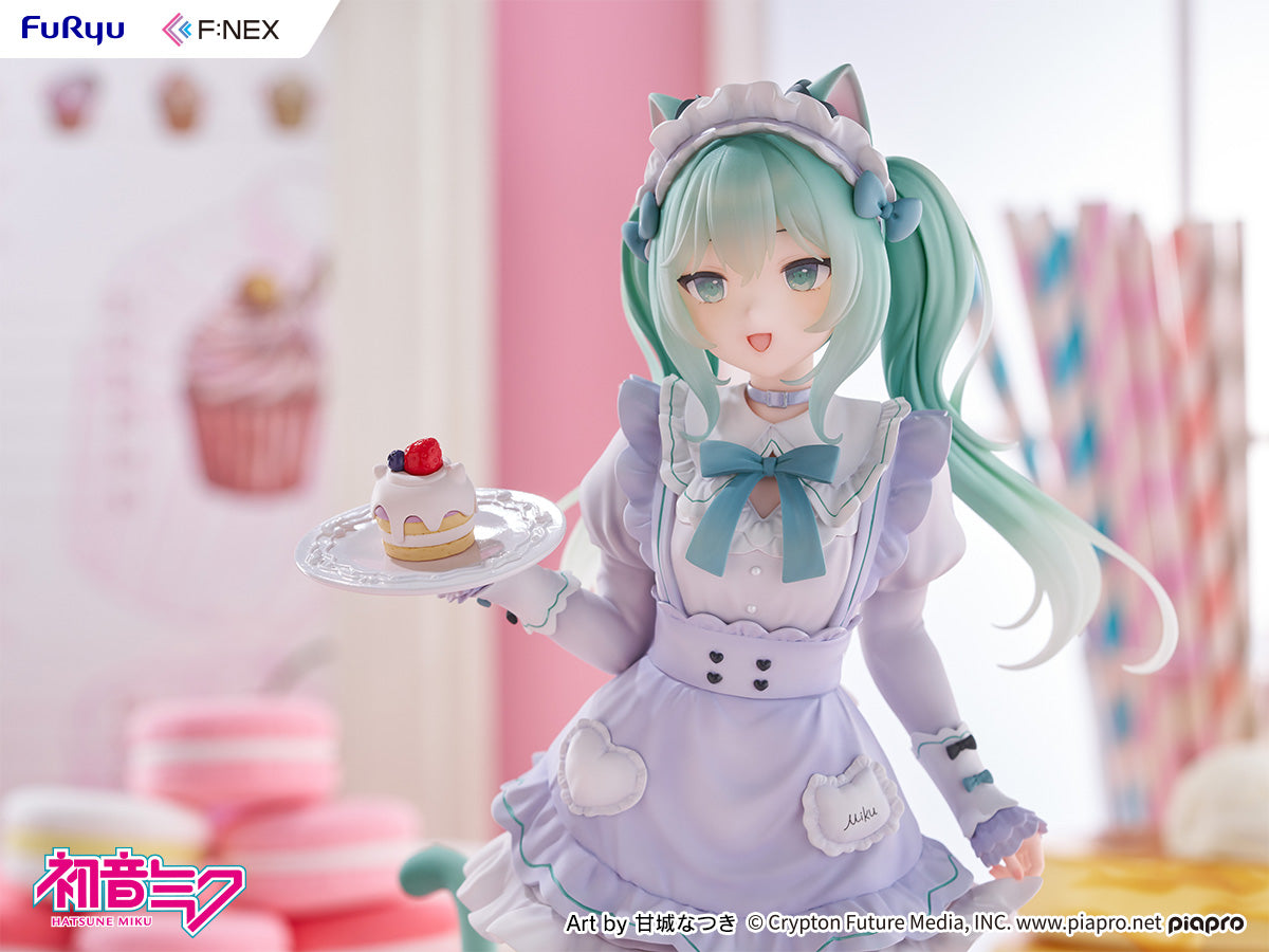 Hatsune Miku x Natsuki Amashiro 1/7 Scale Figure