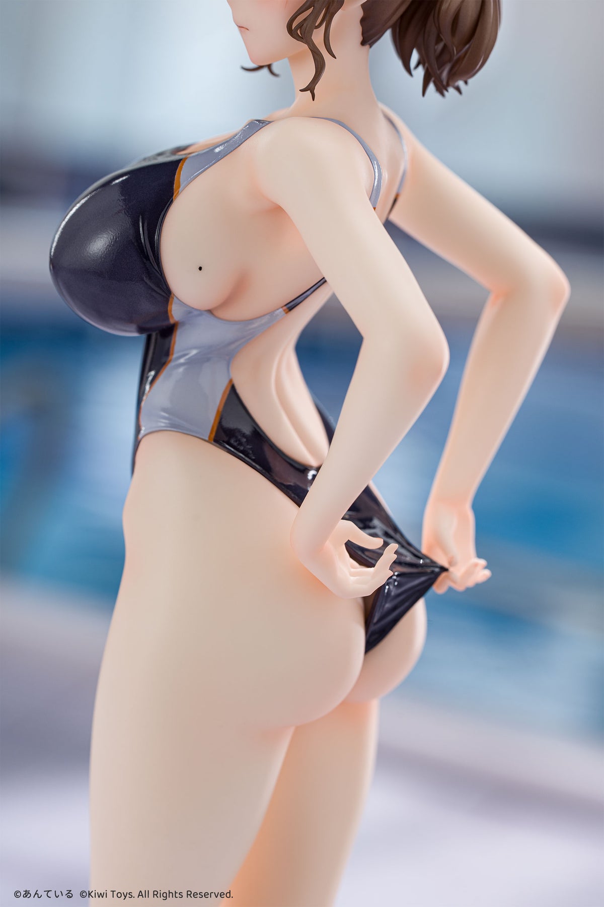 Swimming Coach Honami 1/6 Complete Figure