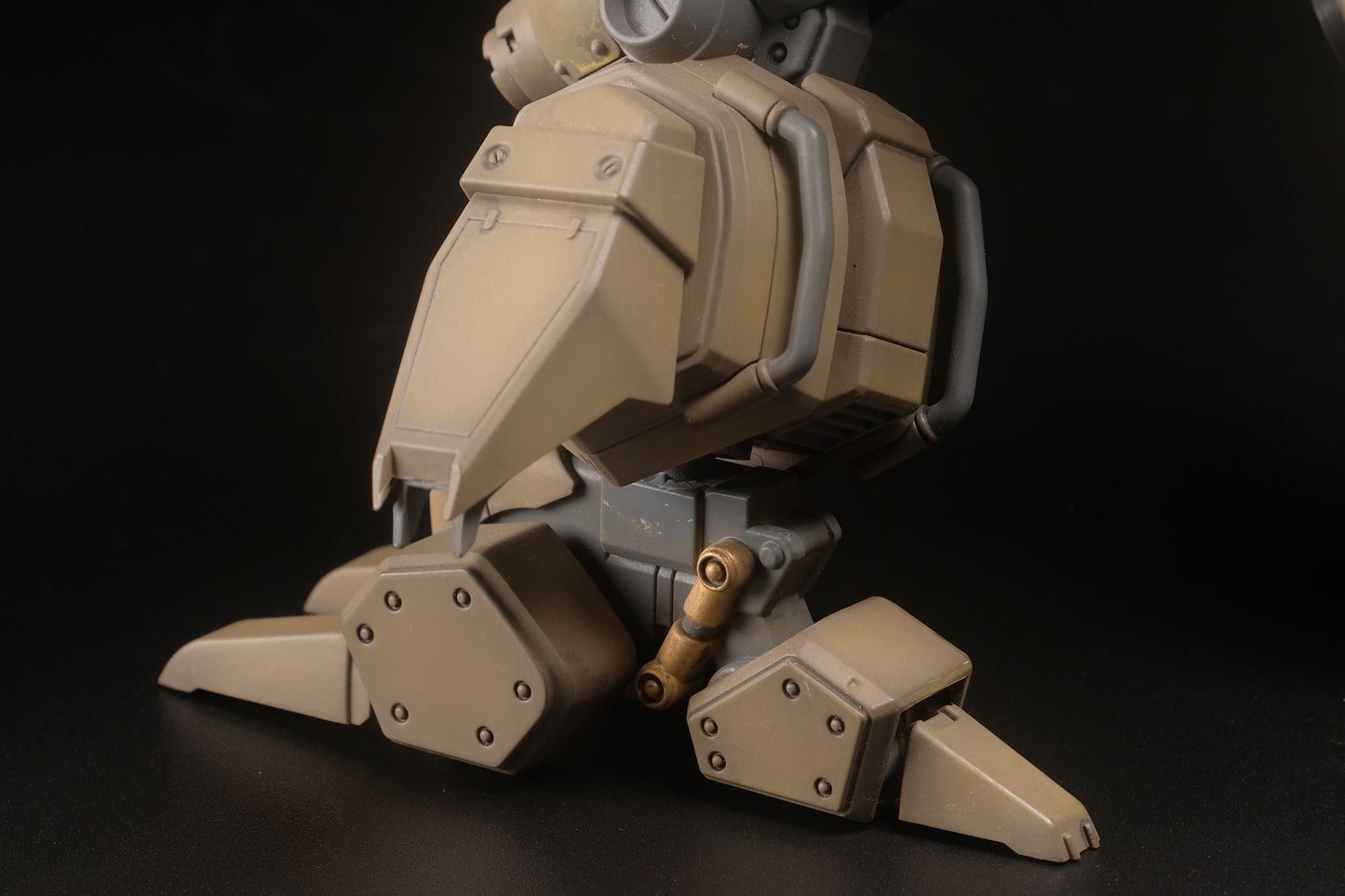 1/35 Scale Plastic Kit "Assault Suits Leynos" AS-5E3 Leynos (Mass Production-Type) Renewal Ver.