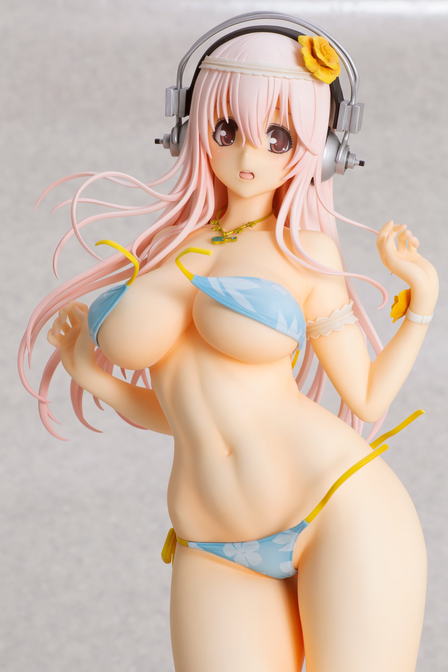 【Resale】Super Sonico Super Sonico Summer Vacation Ver., Action & Toy Figures, animota