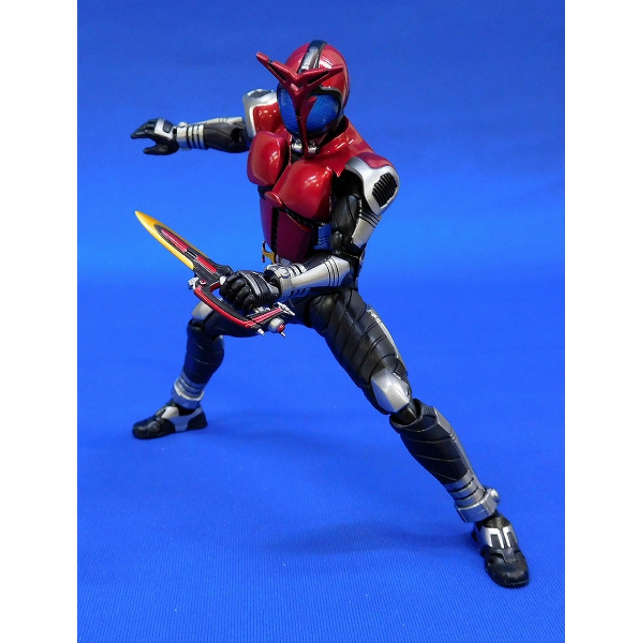 S.H.Figuarts Kamen Rider Kabuto Rider Form Shinkocchou Style (Real skeletal structure sculpt), animota