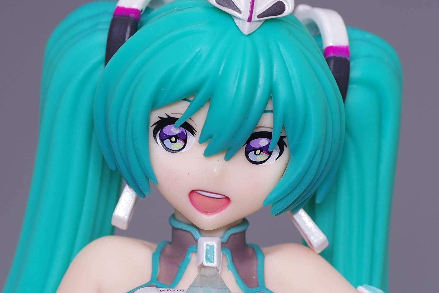 Hatsune Miku Racing Miku 2012 Premium Figure | animota