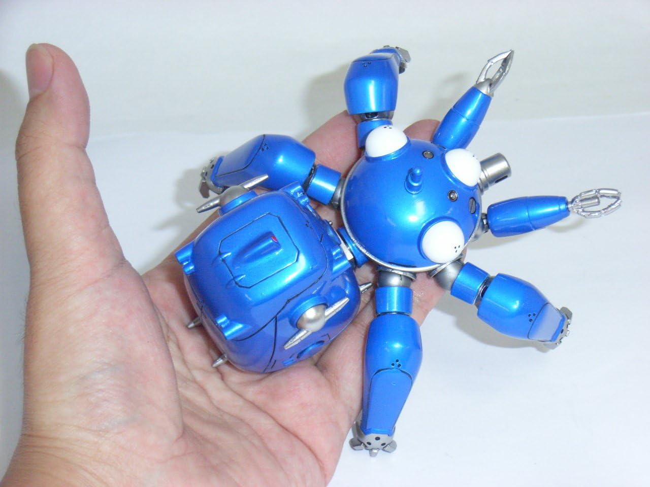 Revoltech Yamaguchi No.126 Tachikoma From "Ghost in the Shell STAND ALONE COMPLEX" | animota