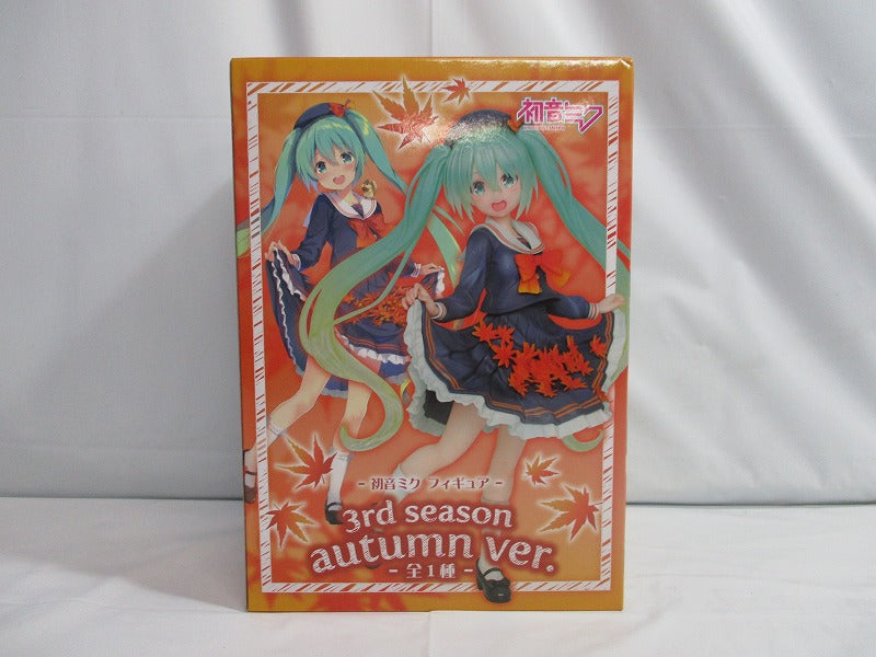 TAITO Hatsune Miku Figure 3rd Season autumn ver., Action & Toy Figures, animota