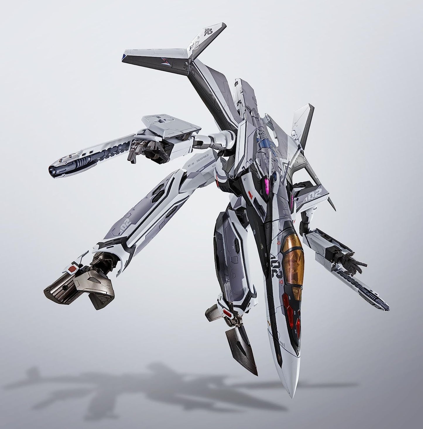 DX Chogokin - Movie VF-31F Siegfried (Messer Ihlefeld / Hayate Immelman Custom) "Movie Macross Delta" | animota