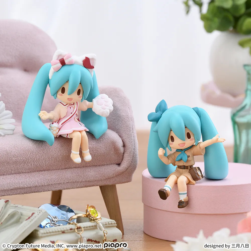Hatsune Miku Series Fuwapuchi Chokonose Mini Figure Hatsune Miku Vol.1 B