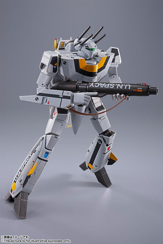DX Chogokin First Press Limited Edition VF-1S Valkyrie Roy Focker Special "The Super Dimension Fortress Macross"