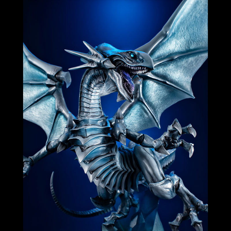 ART WORKS MONSTERS "Yu-Gi-Oh! Duel Monsters" Blue-Eyes White Dragon -Holographic Edition- Figure | animota