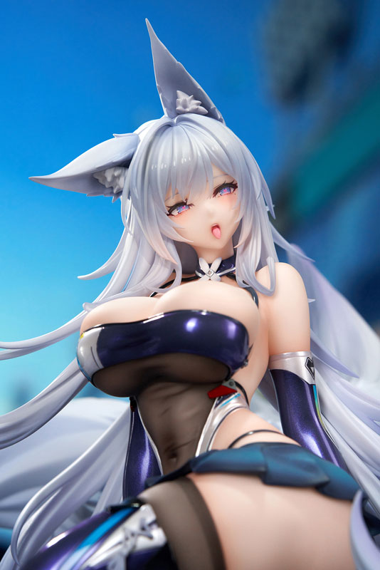 Azur Lane Shinano Moonlit Chrome Ver. 1/7 Complete Figure