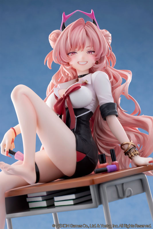 Blue Archive Kirara Memorial Lobby Ver. 1/7 Complete Figure