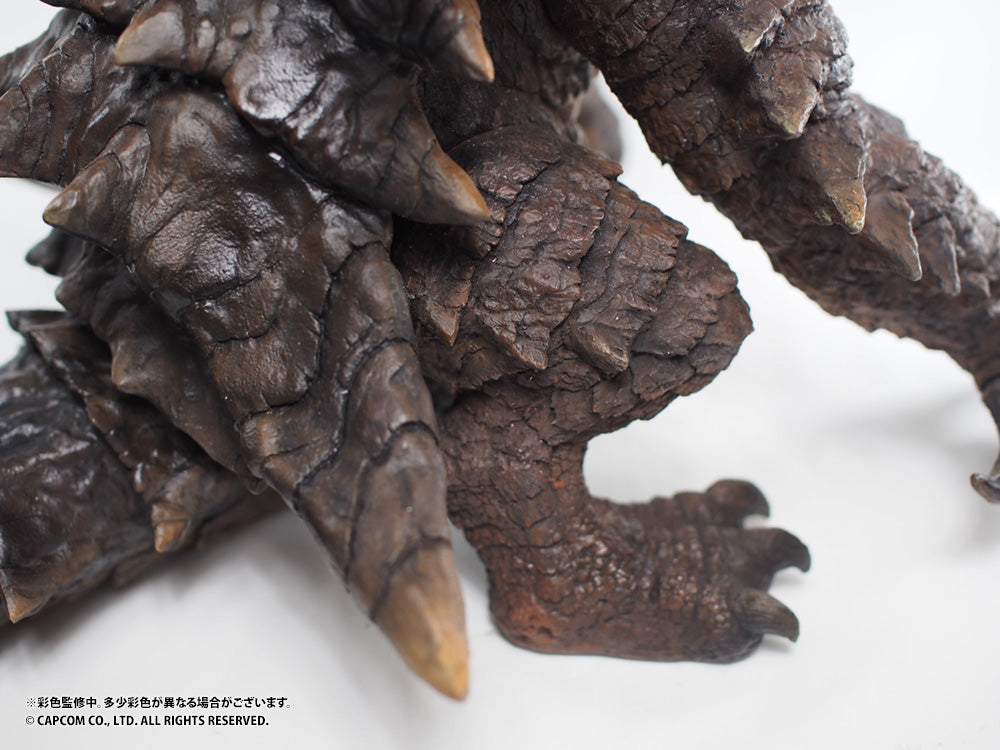 Monster Hunter Giga Sofubi Series 03 Akantor, Action & Toy Figures, animota