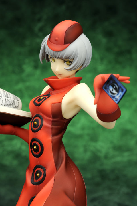 Persona 3 - Elizabeth Christmas Ver. 1/8 Complete Figure