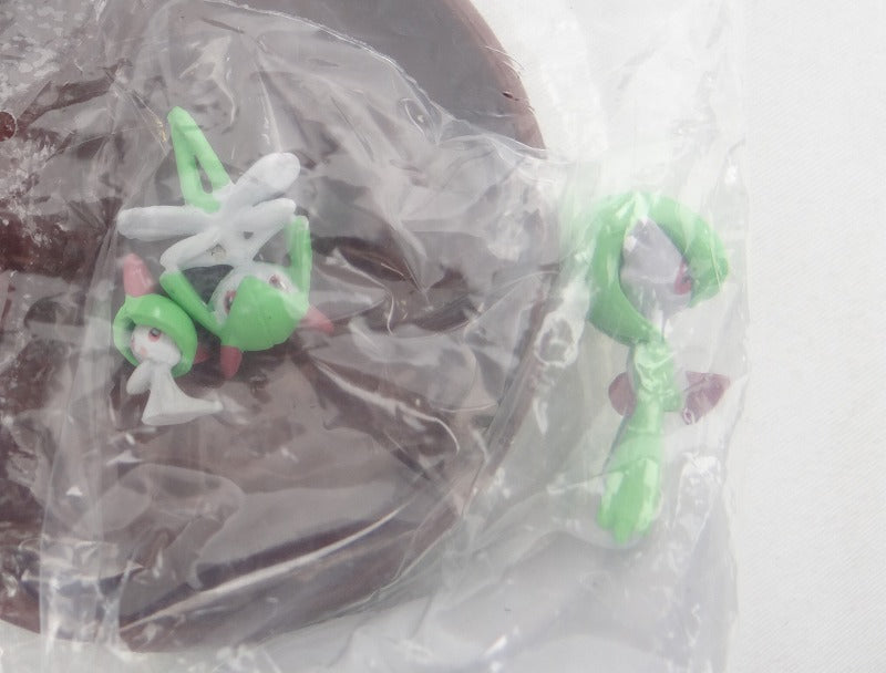 Pocket Monster Three -dimensional Pokemon Picture Book 7th Volume 01 Lartos/Kirria/Sarnite | animota