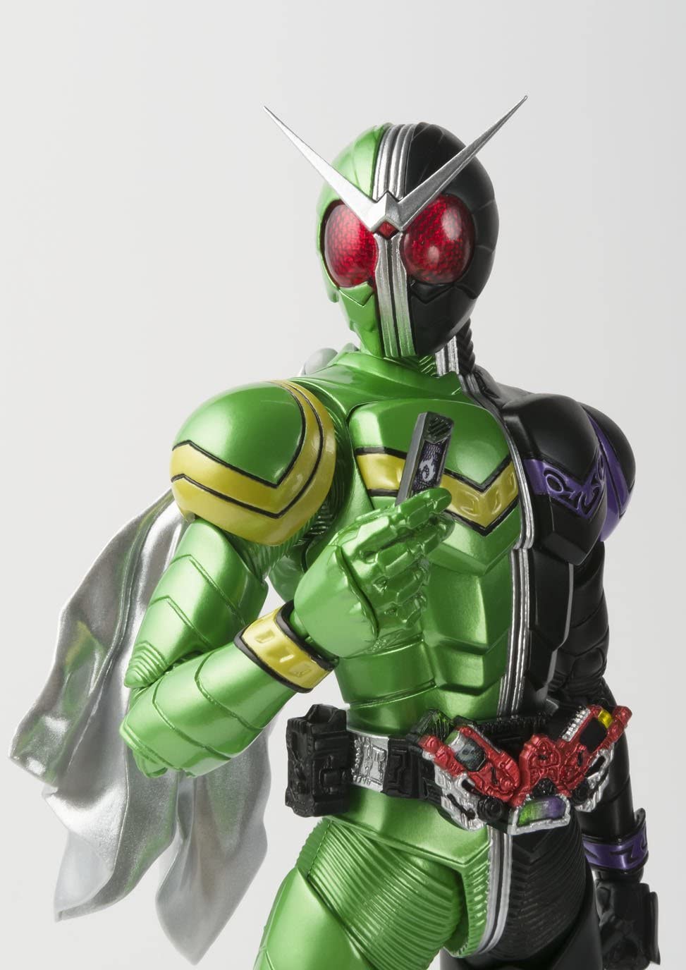 S.H. Figuarts (Shinkocchou Seihou) - Kamen Rider W Cyclone Joker "Kamen Rider W" | animota