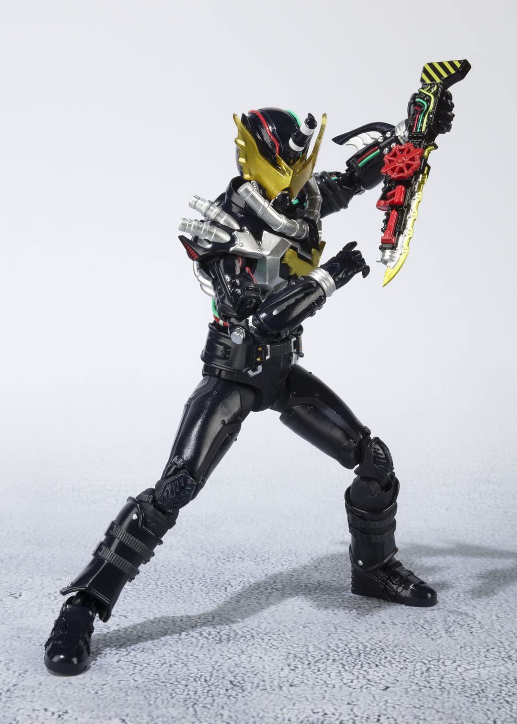 S.H. Figuarts - Night Rogue "Kamen Rider Build" | animota