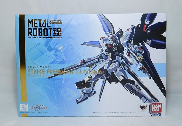 METAL ROBOT Soul Strike Freedom Gundam | animota