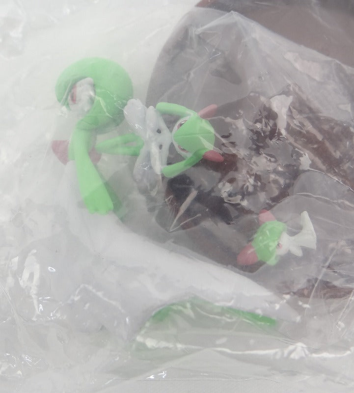 Pocket Monster Three -dimensional Pokemon Picture Book 7th Volume 01 Lartos/Kirria/Sarnite | animota