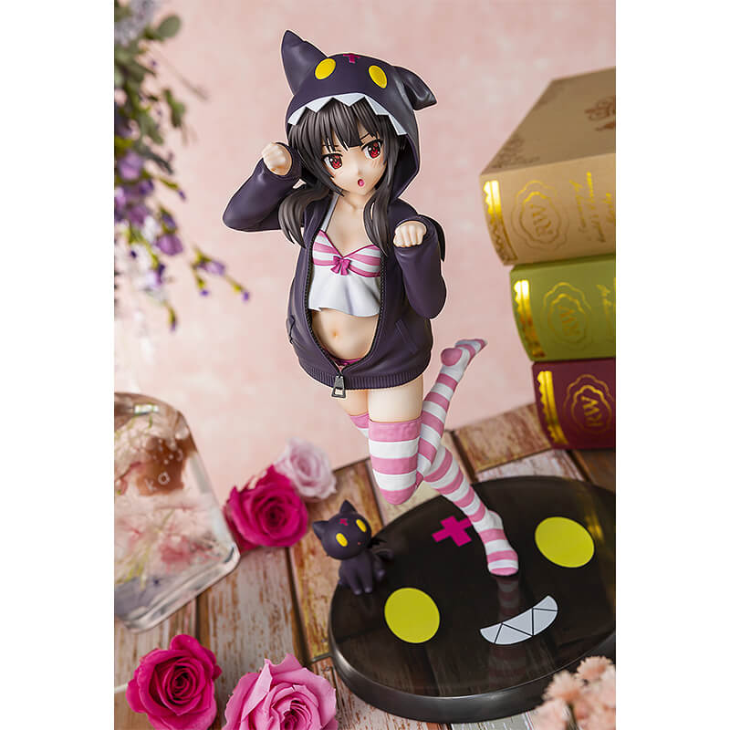 CAworks Anime "KonoSuba" Megumin Hoodie Look Chomusuke ver. Regular Edition 1/7 Complete Figure | animota