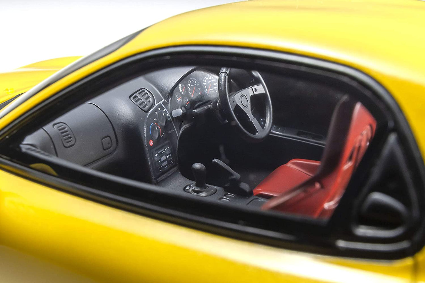 KYOSHO Original 1/18 New Initial D the Movie Mazda RX-7 FD3S w/Keisuke Takahashi Figure | animota