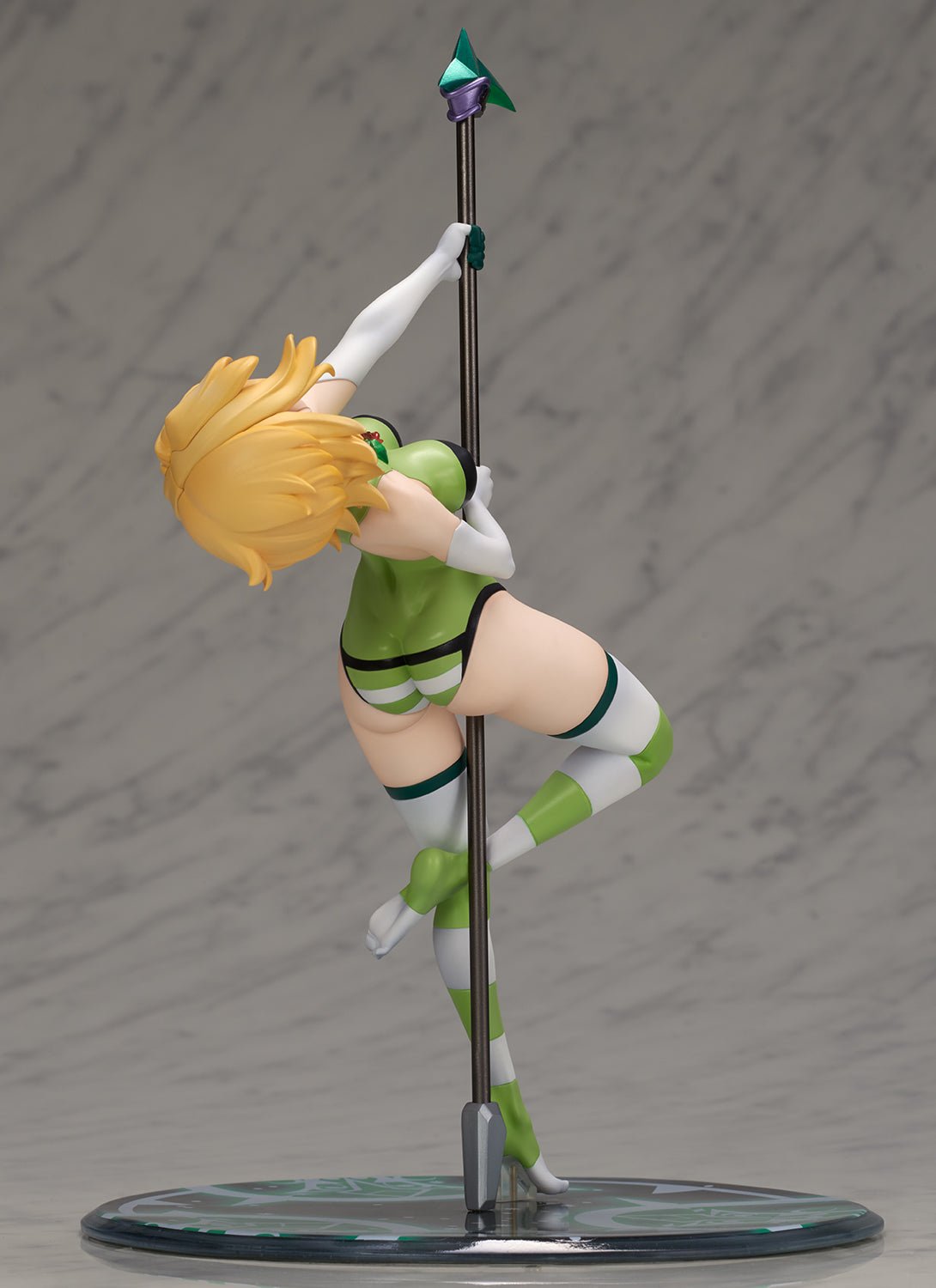 Senki Zesshou Symphogear XV Kirika Akatsuki Gear Inner ver. 1/7 Complete Figure | animota