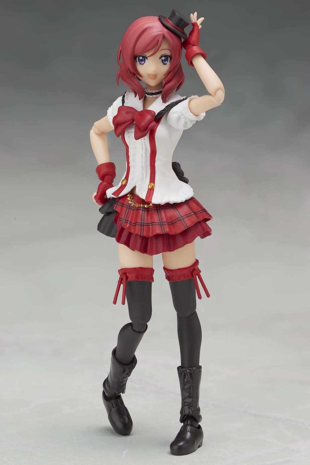 S.H. Figuarts - Maki Nishikino (Bokura wa Ima no Naka de) "Love Live!" | animota