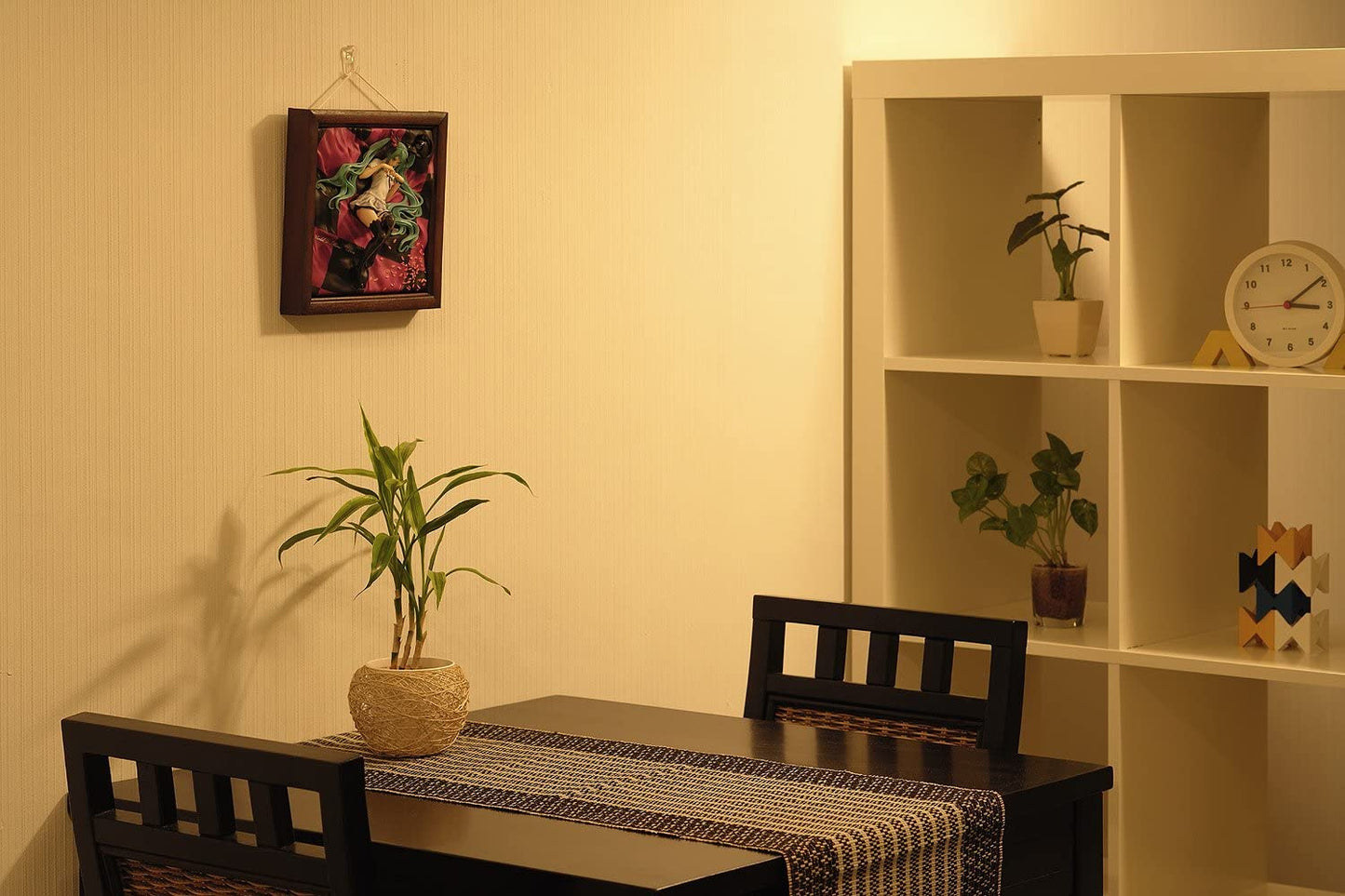 supercell feat. Hatsune Miku World is Mine (Brown Frame) 1/8 Complete Figure | animota