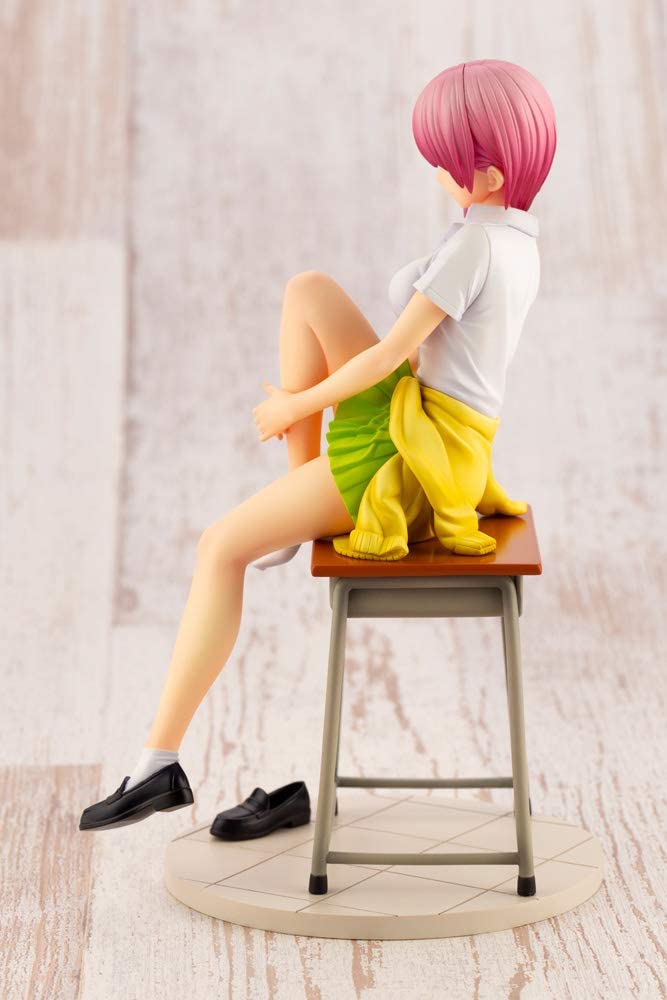 The Quintessential Quintuplets Ichika Nakano 1/8 Complete Figure | animota