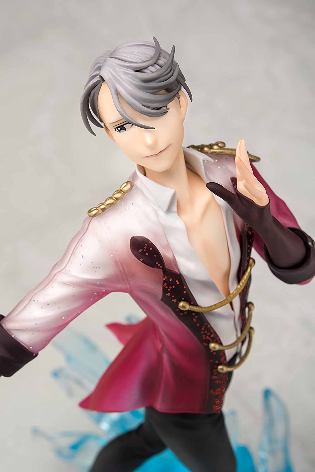 Yuri on Ice - Victor Nikiforov 1/8 Complete Figure | animota
