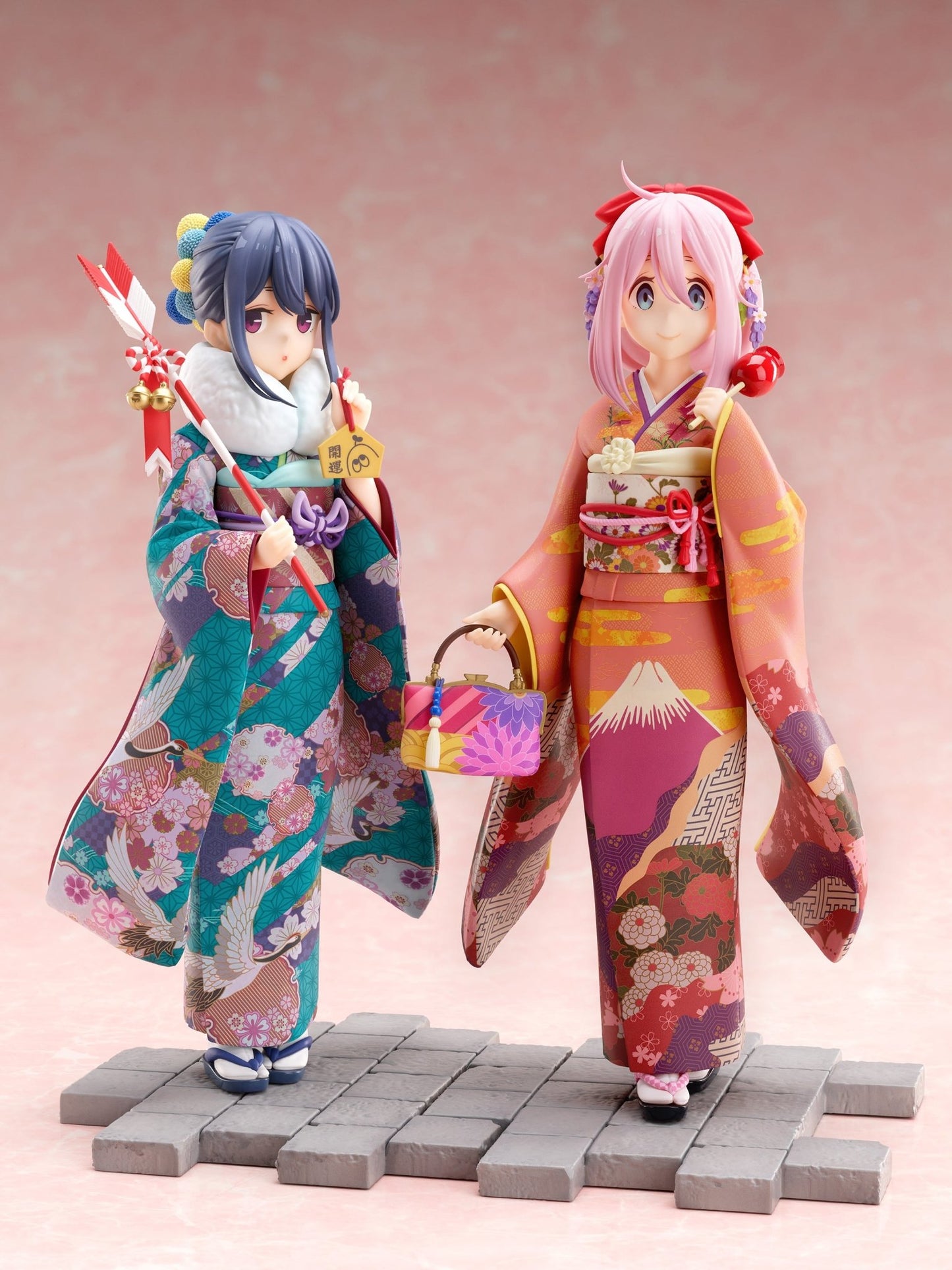 Yuru Camp SEASON 2 Nadeshiko Kagamihara Furisode 1/7 Complete Figure | animota