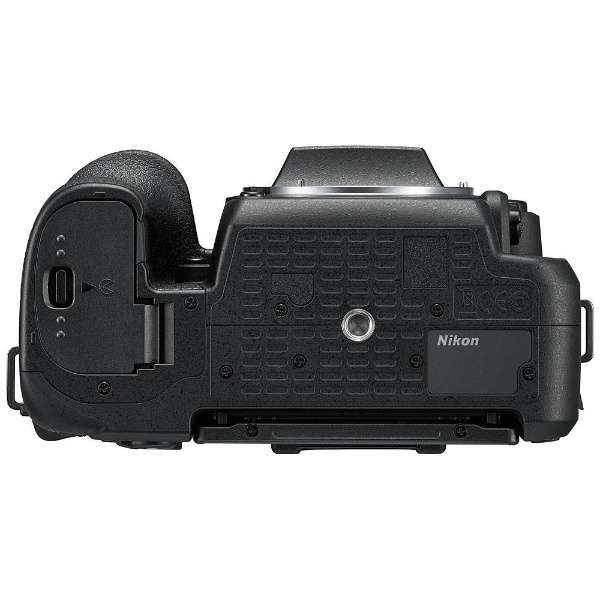 Nikon D7500 Digital SLR Camera 18-140 VR Lens Kit Black D7500LK18140 [