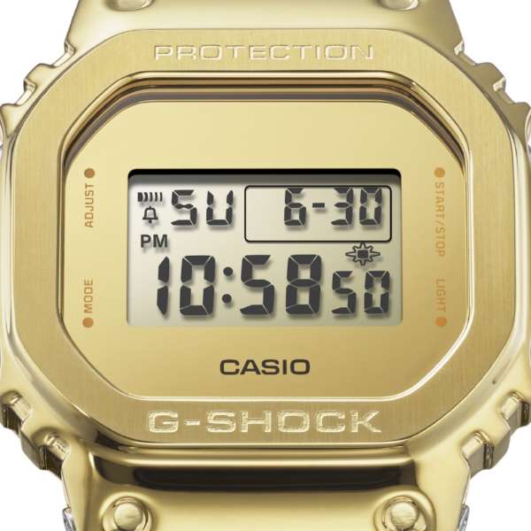 DIGITAL - 5600 SERIES - GM-5600SG-9JF, Watches, animota