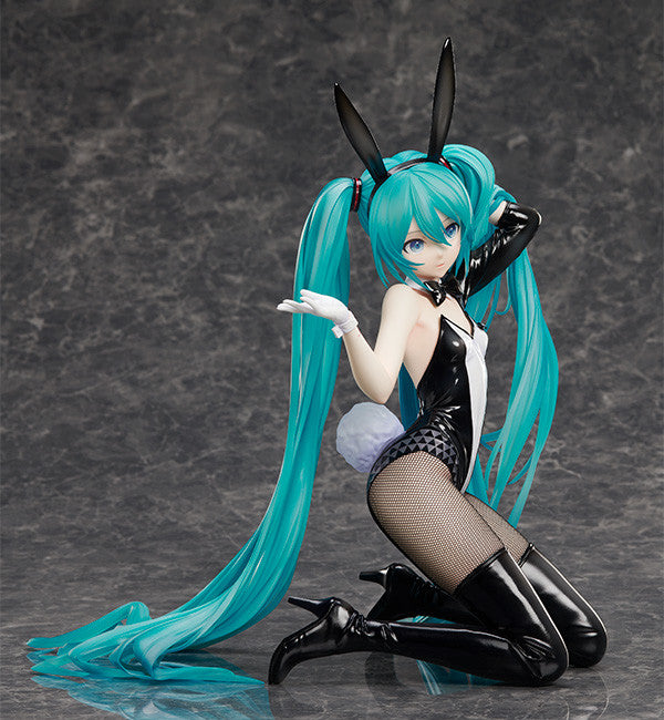 [Resale] Character Vocal Series 01 Hatsune Miku Hatsune Miku Bunny Ver. / Art by SanMuYYB