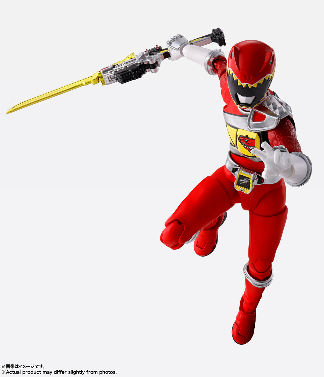 S.H.Figuarts (Shinkocchou Seihou) "Zyuden Sentai Kyoryuger" Kyoryu Red | animota