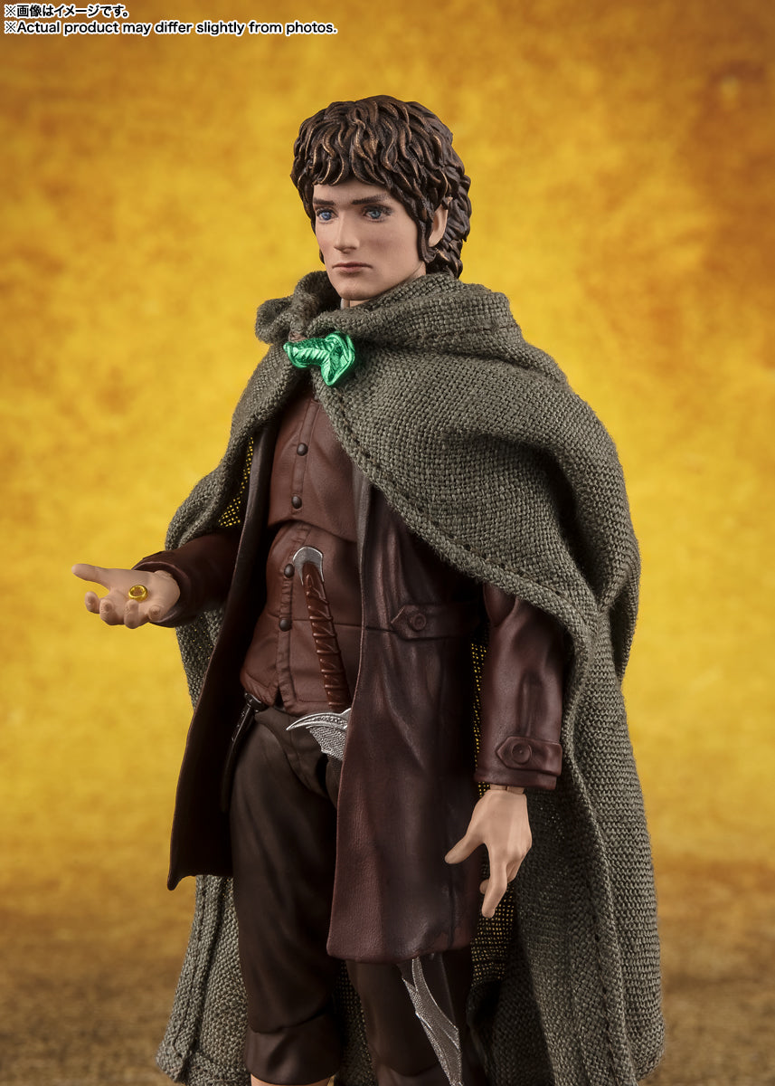 S.H.Figuarts "The Lord of the Rings" Frodo Baggins & Gollum (The Lord of the Rings)