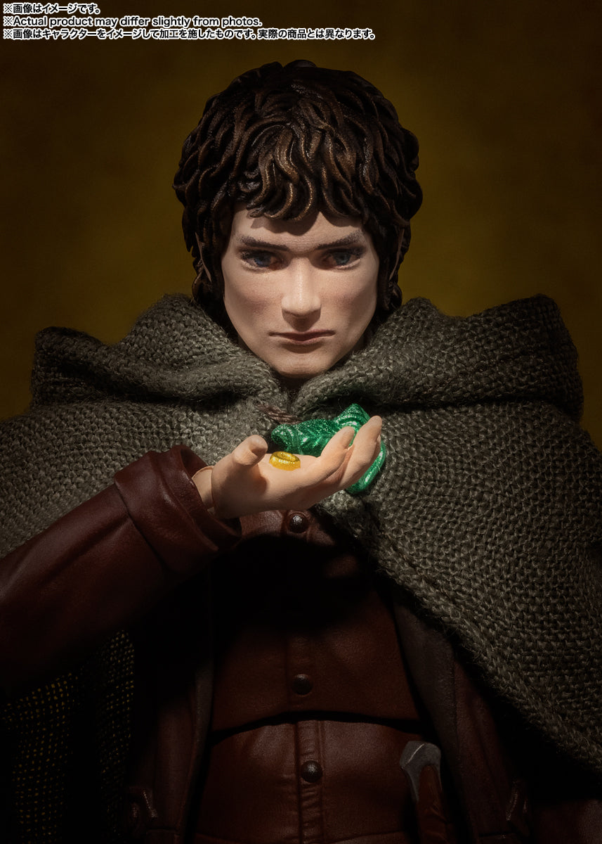 S.H.Figuarts "The Lord of the Rings" Frodo Baggins & Gollum (The Lord of the Rings)