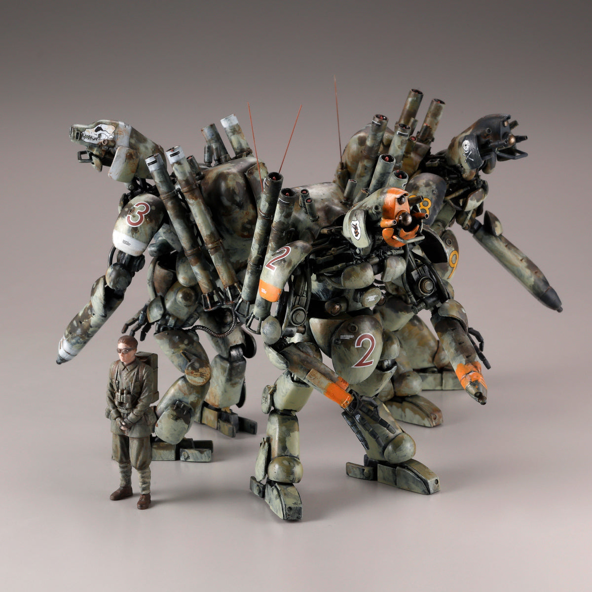 ARTPLA "Maschinen Krieger" FINAL HUND SET & Jerry Can Man