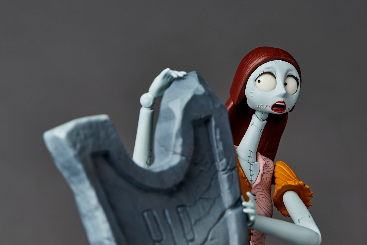 Revoltech "The Nightmare Before Christmas" Sally