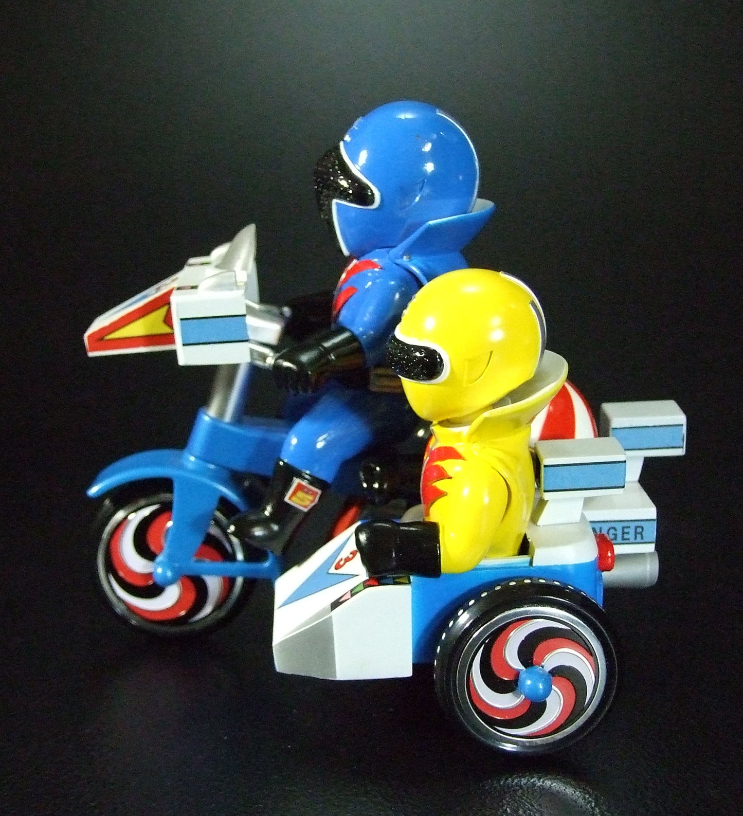 EX Tricycle "Himitsu Sentai Gorenger" Aorenger + Kirenger B Type