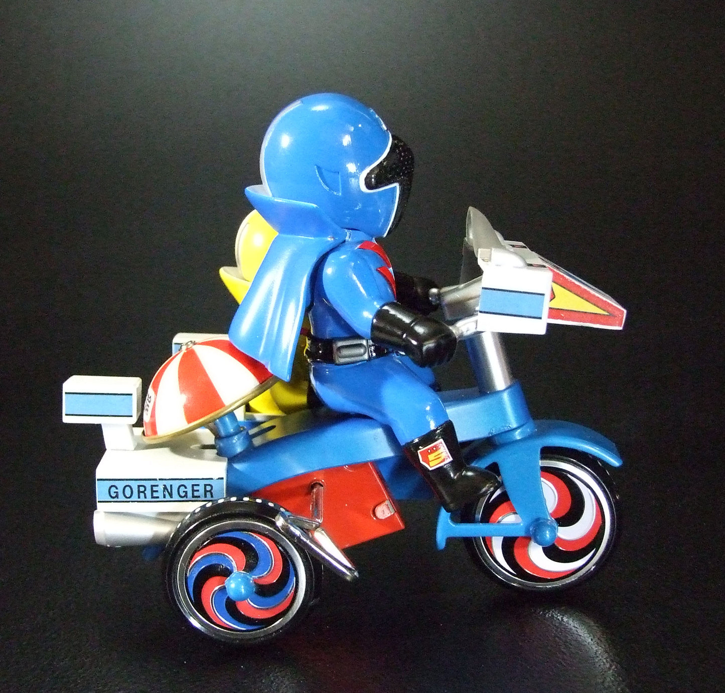 EX Tricycle "Himitsu Sentai Gorenger" Aorenger + Kirenger B Type