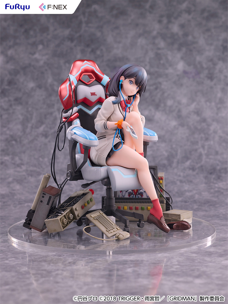 SSSS.Gridman Takarada Rikka Gaming Chair Ver. 1/7 Scale Figure