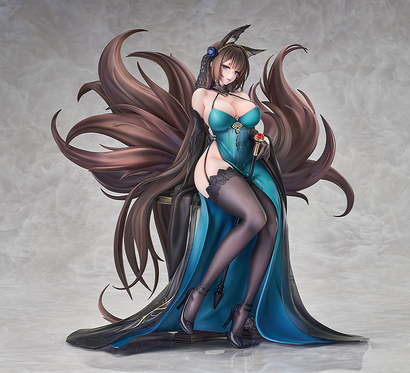 Azur Lane Amagi Throne of Fallen Petals Ver.