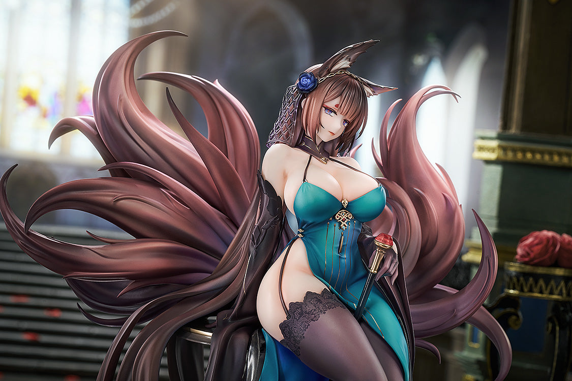 Azur Lane Amagi Throne of Fallen Petals Ver.