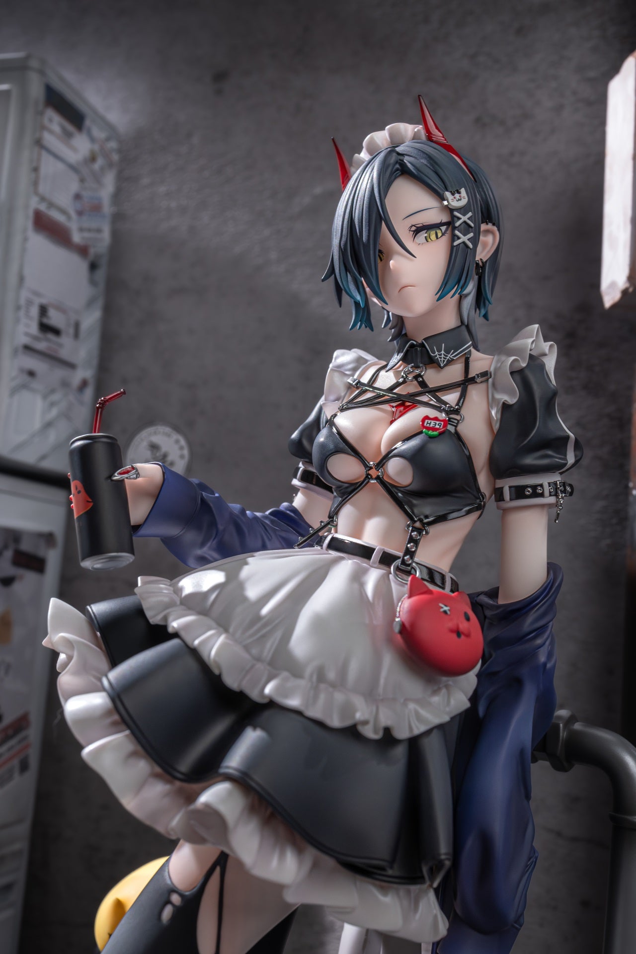 ANIGAME "AZUR LANE" KMS ULRICH VON HUTTEN MÄDCHEN TRÜMMER VER. 1/6 SCALE FIGURE