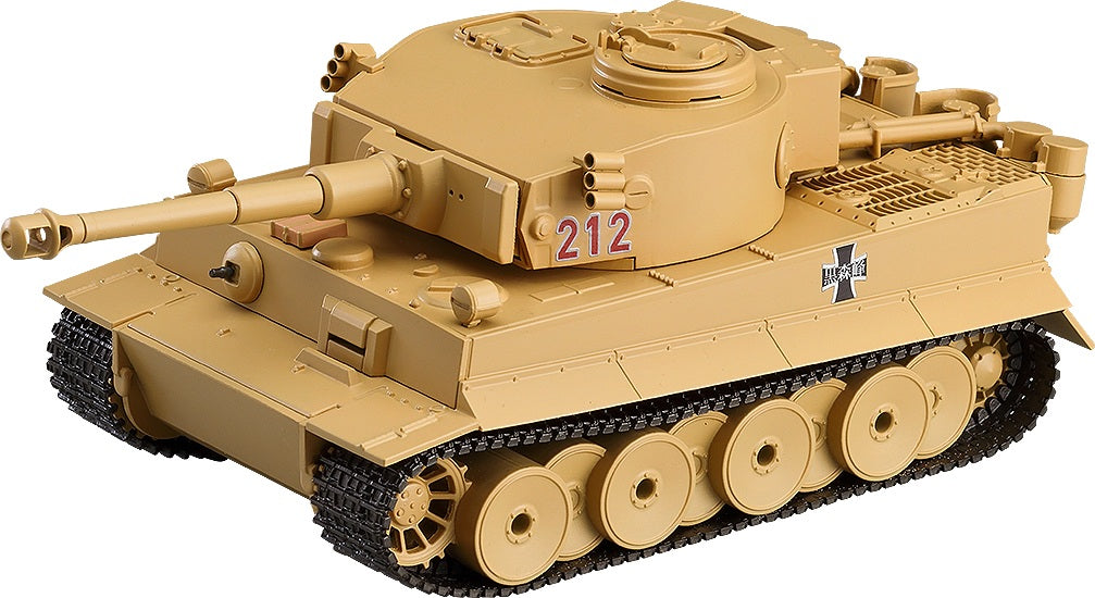 Girls und Panzer figures and goods