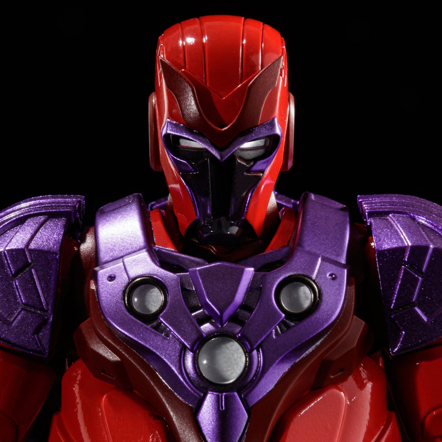 Fighting Armor Magneto | animota