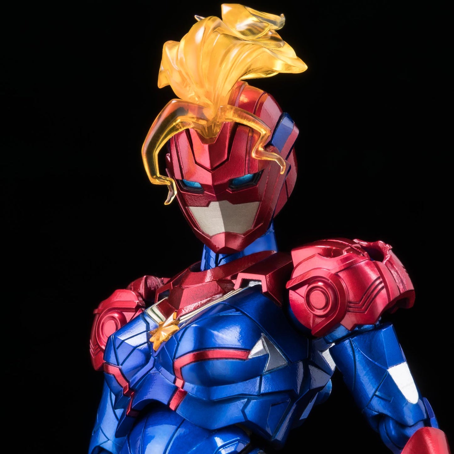 Fighting Armor Captain Marvel