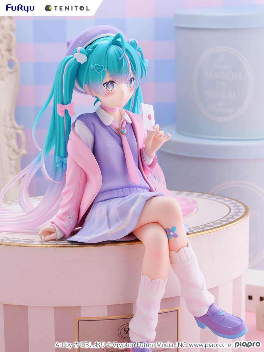 TENITOL Hatsune Miku BIG Noodle Stopper Figure -Love Blazer-