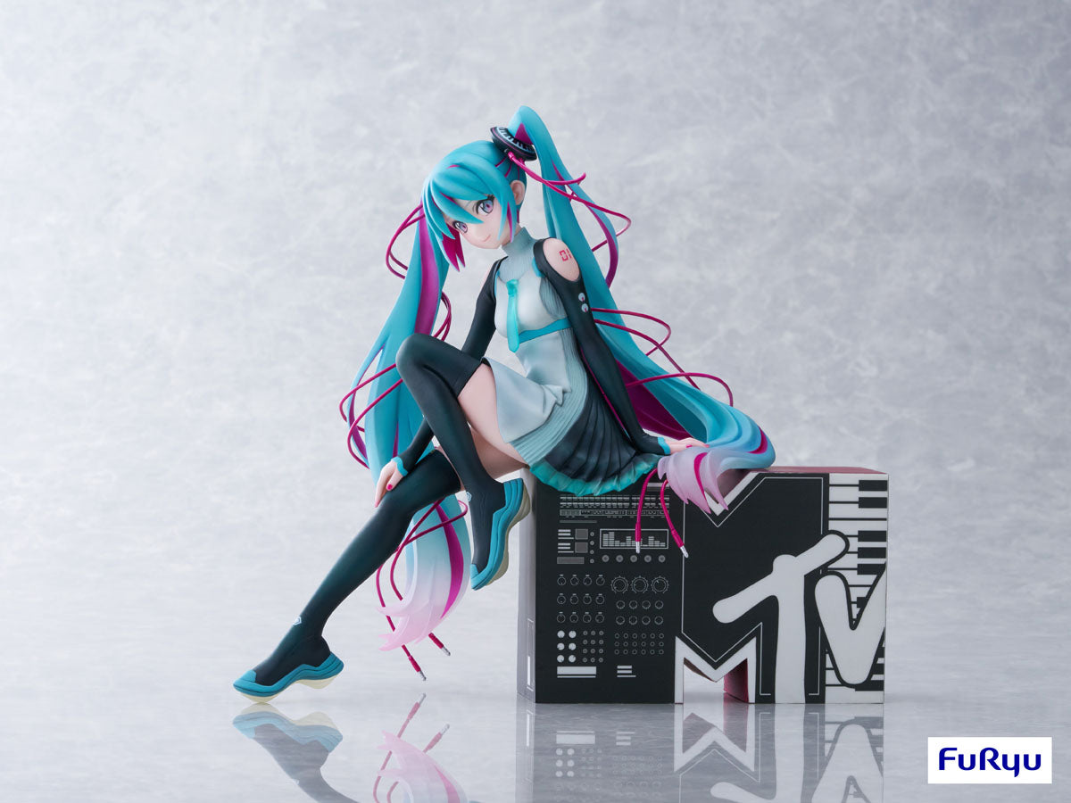 Hatsune Miku x MTV 1/7 Scale Figure | animota