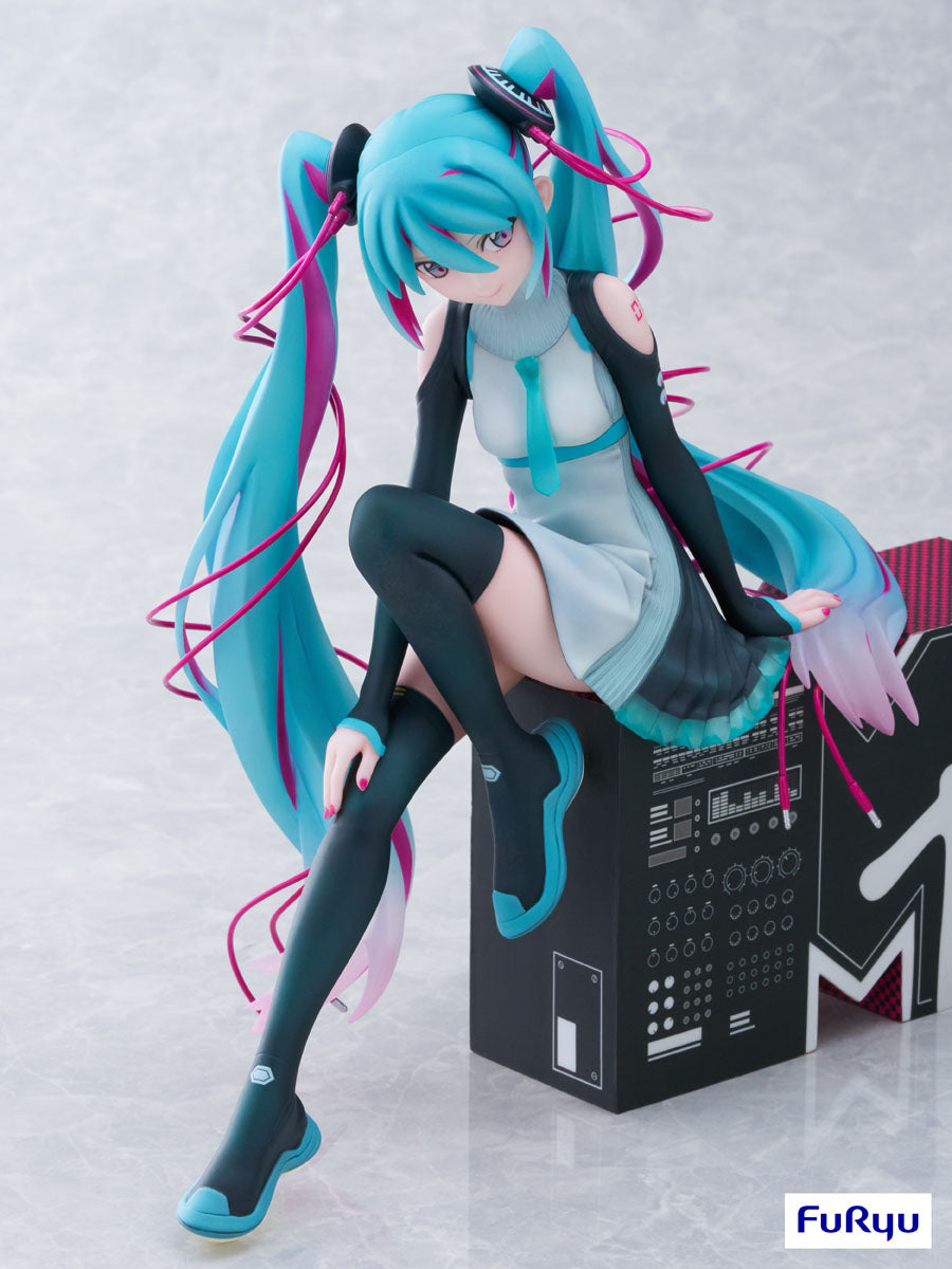 Hatsune Miku x MTV 1/7 Scale Figure | animota