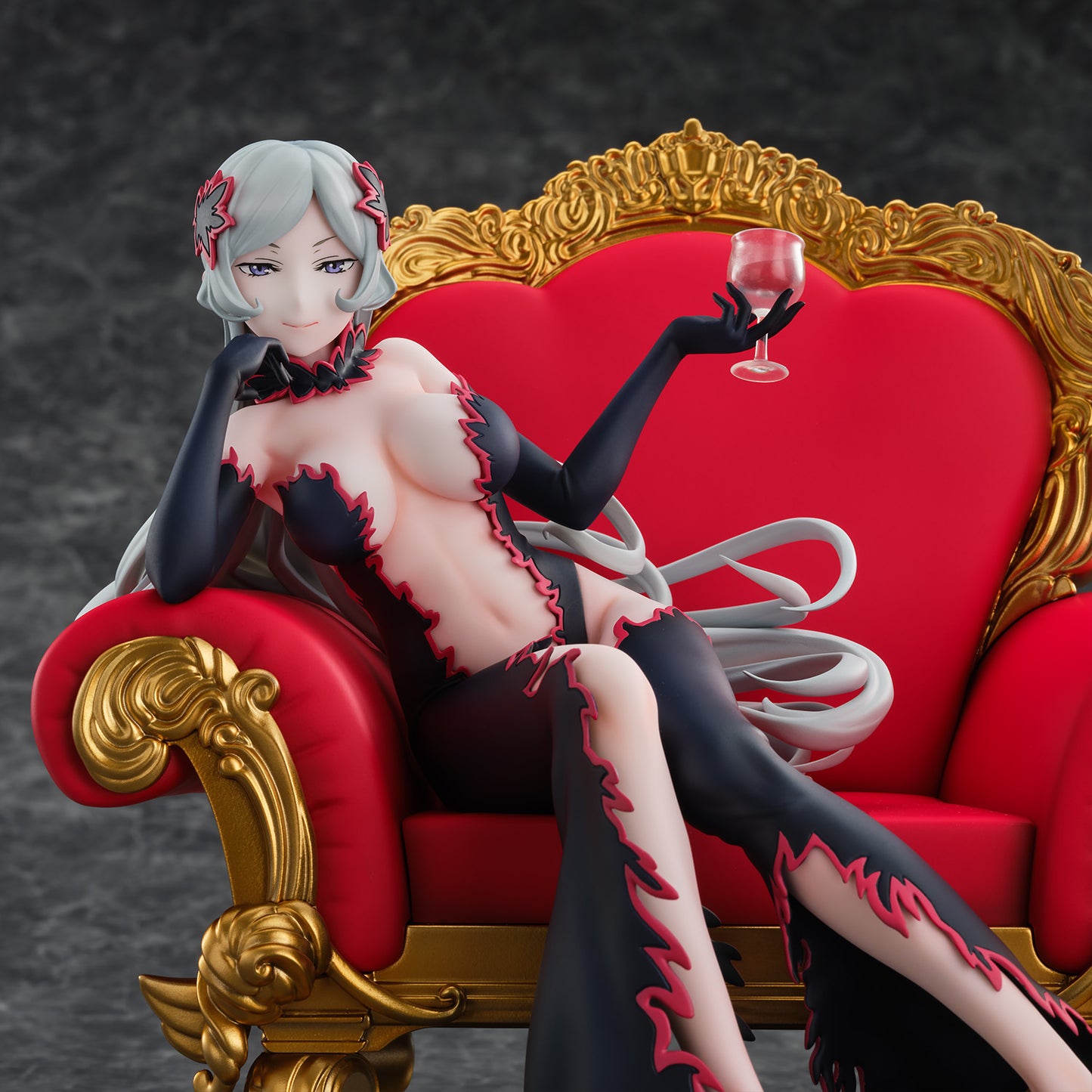Is It Wrong to Try to Pick Up Girls in a Dungeon? V Freya 1/6 Scale Figure